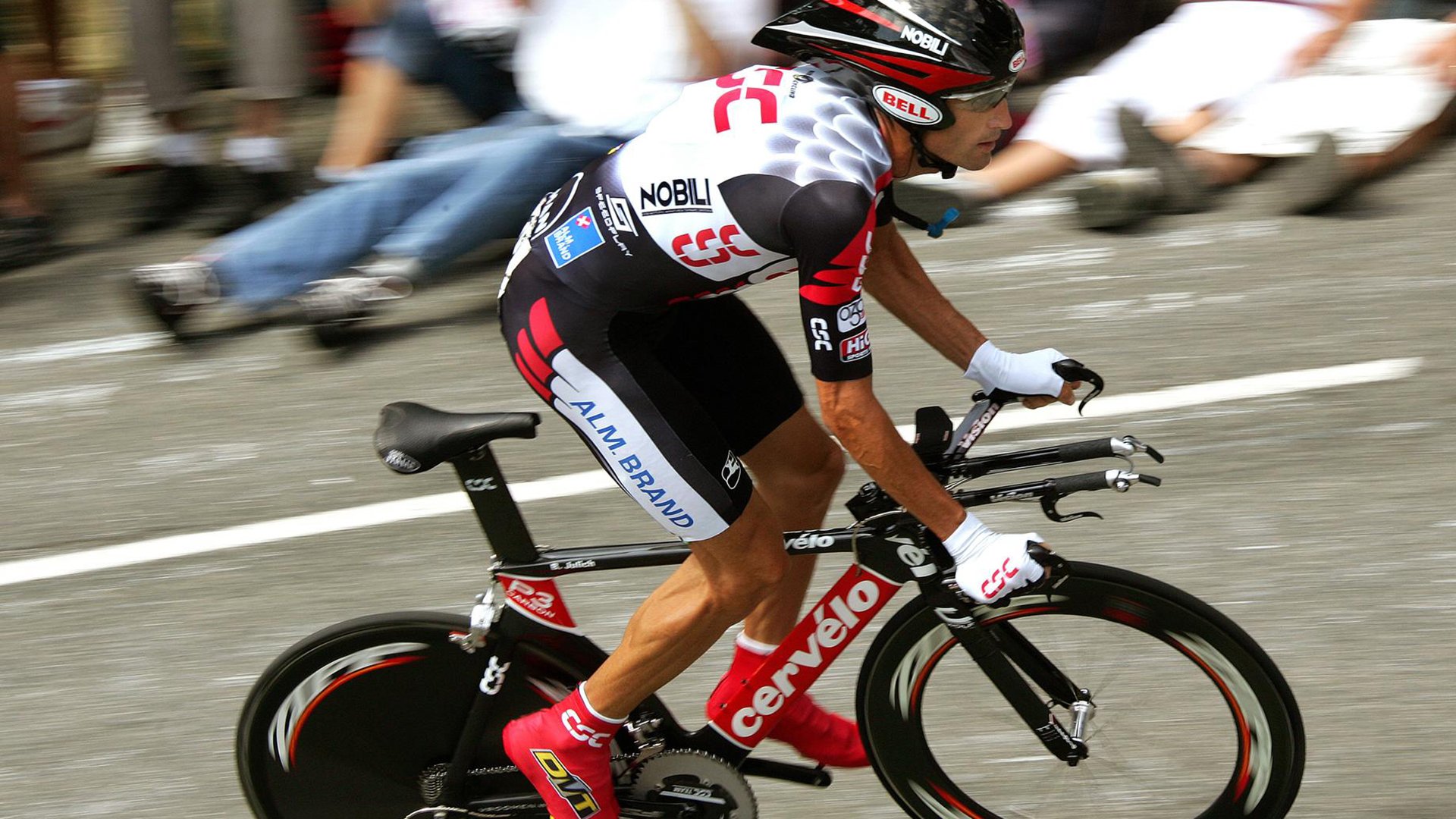 开云-阿扎伦卡新星表现优异表现突出，勇士前途光明！热度持续攀升